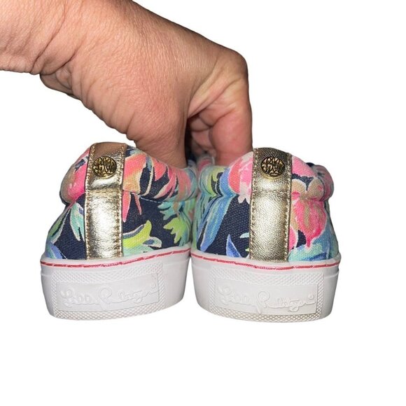 Lilly Pulitzer Sneakers Size 8 Pink Blue Tropical Floral Canvas Slip On - Picture 4 of 13